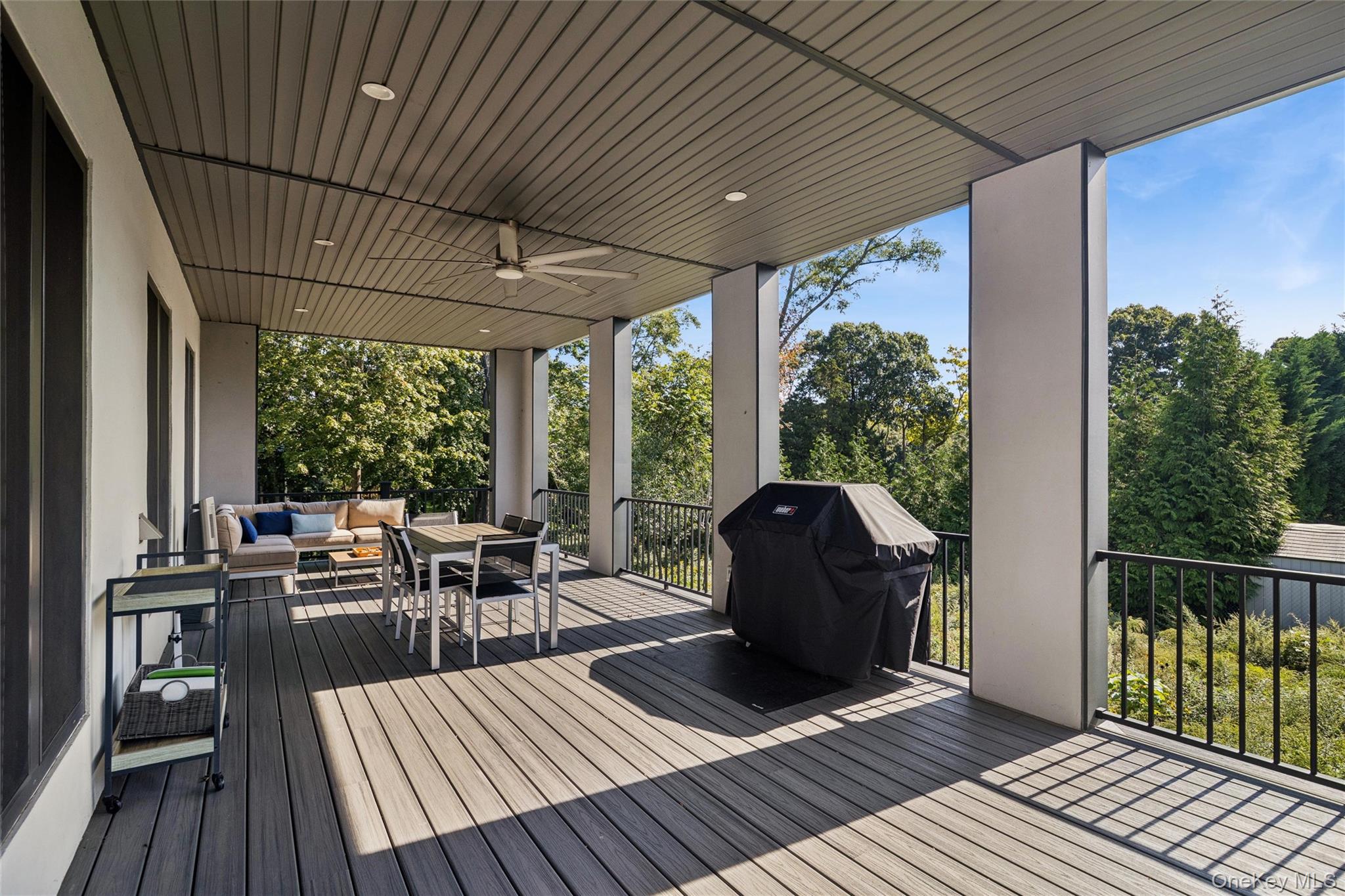 1001 Peconic Bay Boulevard Property Photo 10