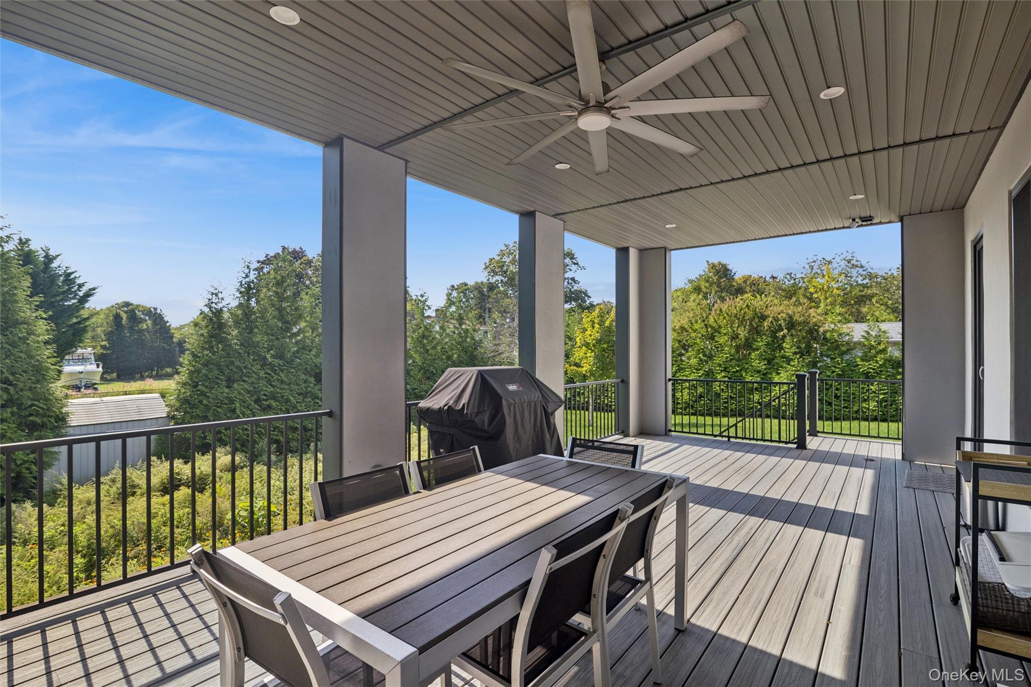 1001 Peconic Bay Boulevard Property Photo 11