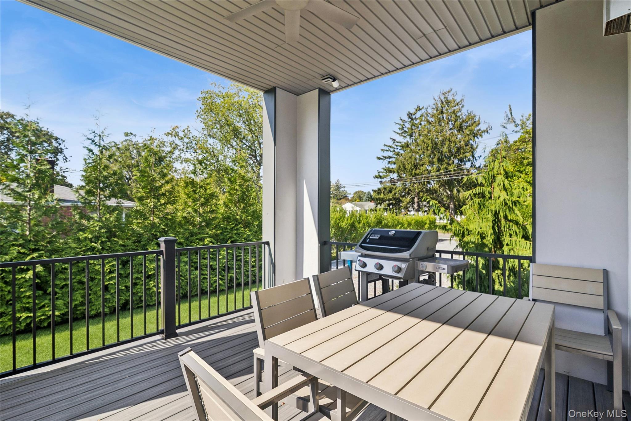 1001 Peconic Bay Boulevard Property Photo 29