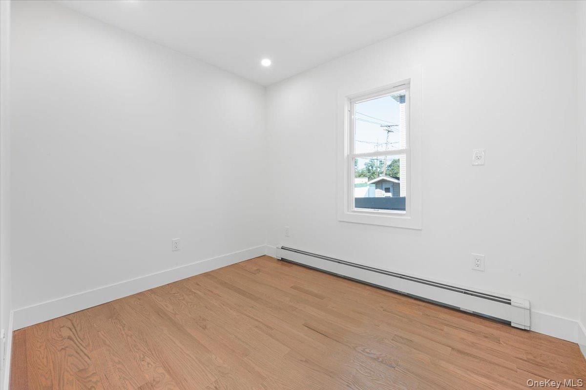 609 Hempstead Gardens Drive Property Photo 13