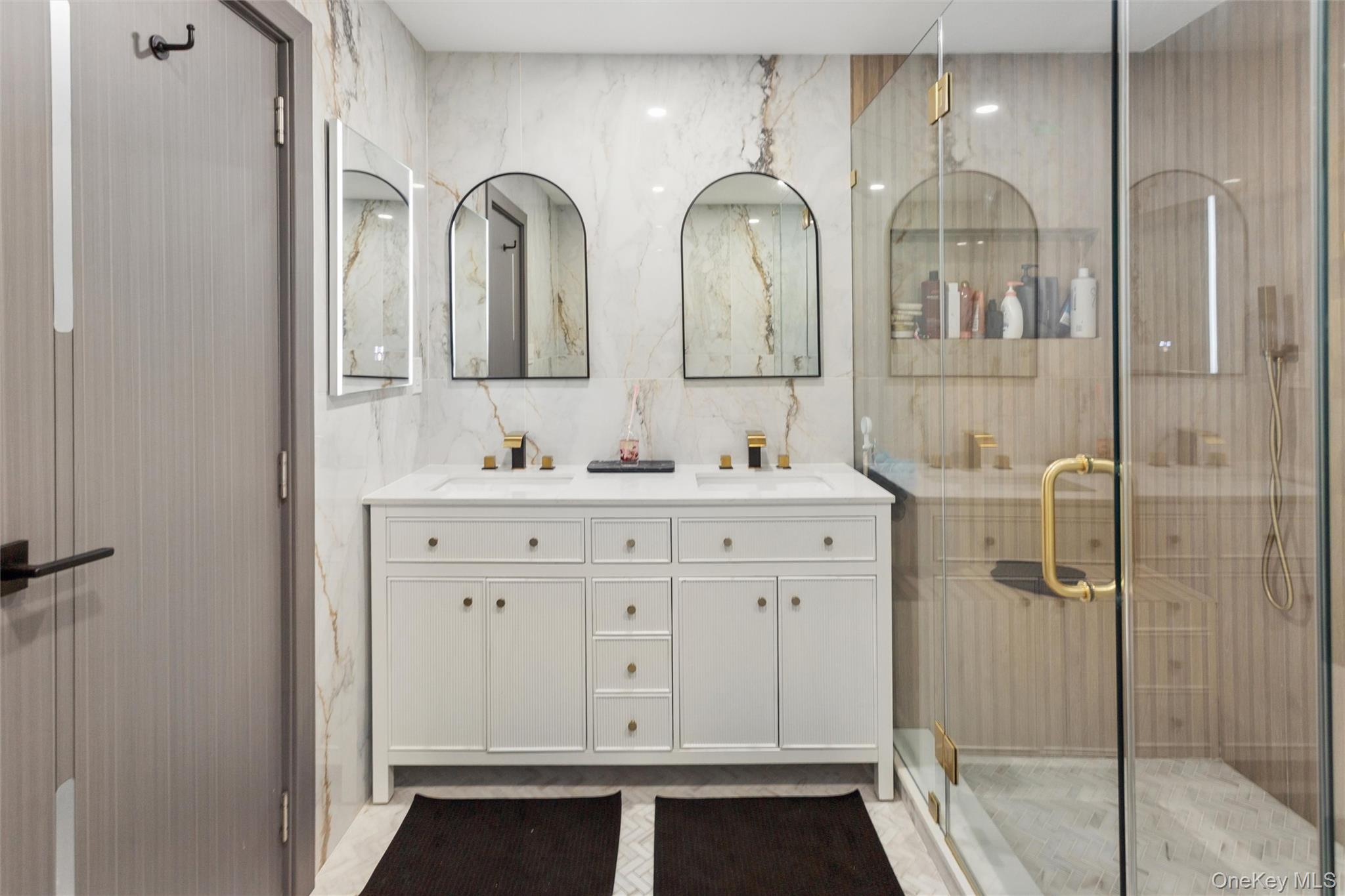 716 Oakland Avenue Property Photo 8