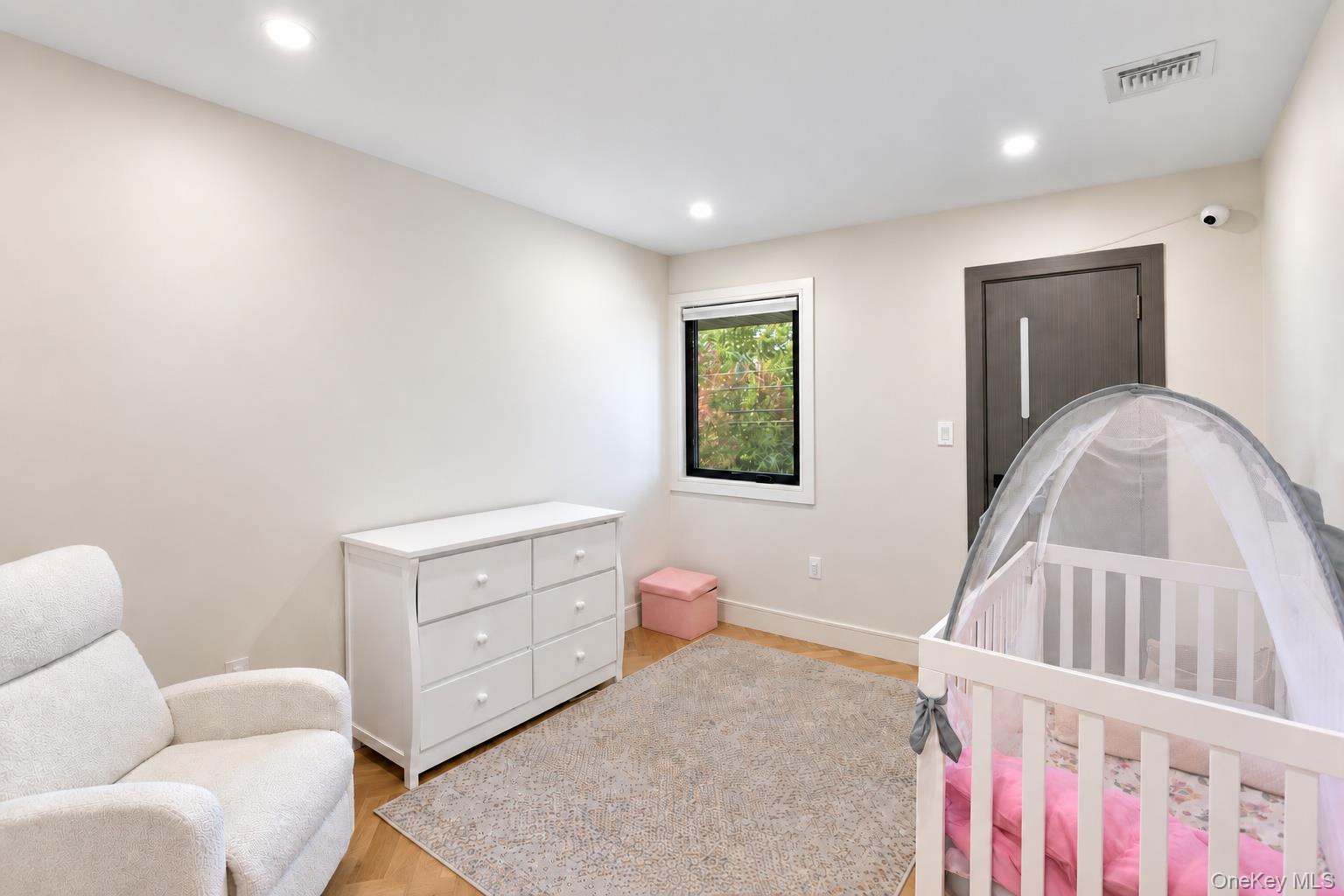 716 Oakland Avenue Property Photo 11