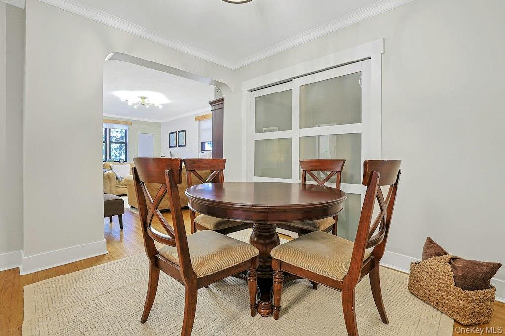142 Garth Road 3j Property Photo 5