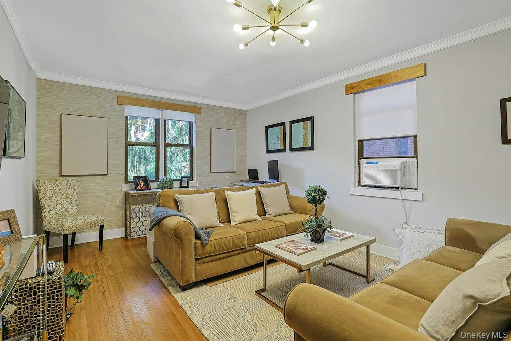 142 Garth Road 3j Property Photo 10