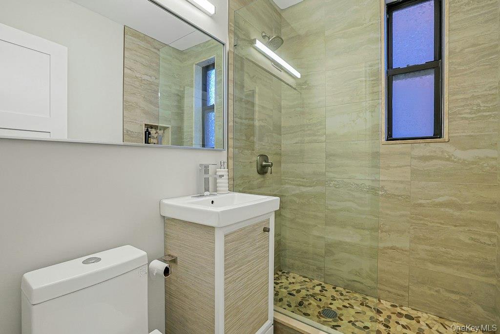 142 Garth Road 3j Property Photo 13