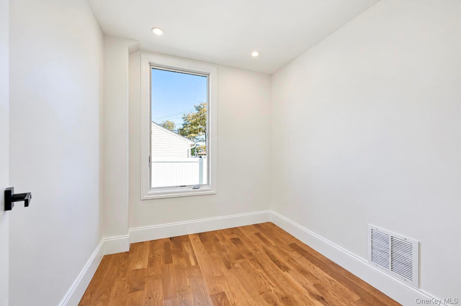 1 Magenta Street Property Photo 22