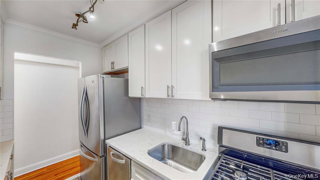 6615 Wetherole Street 14c Property Photo 5