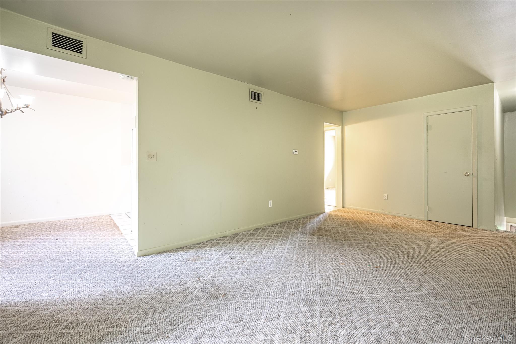 26 Cooper Road 915 Property Photo 16