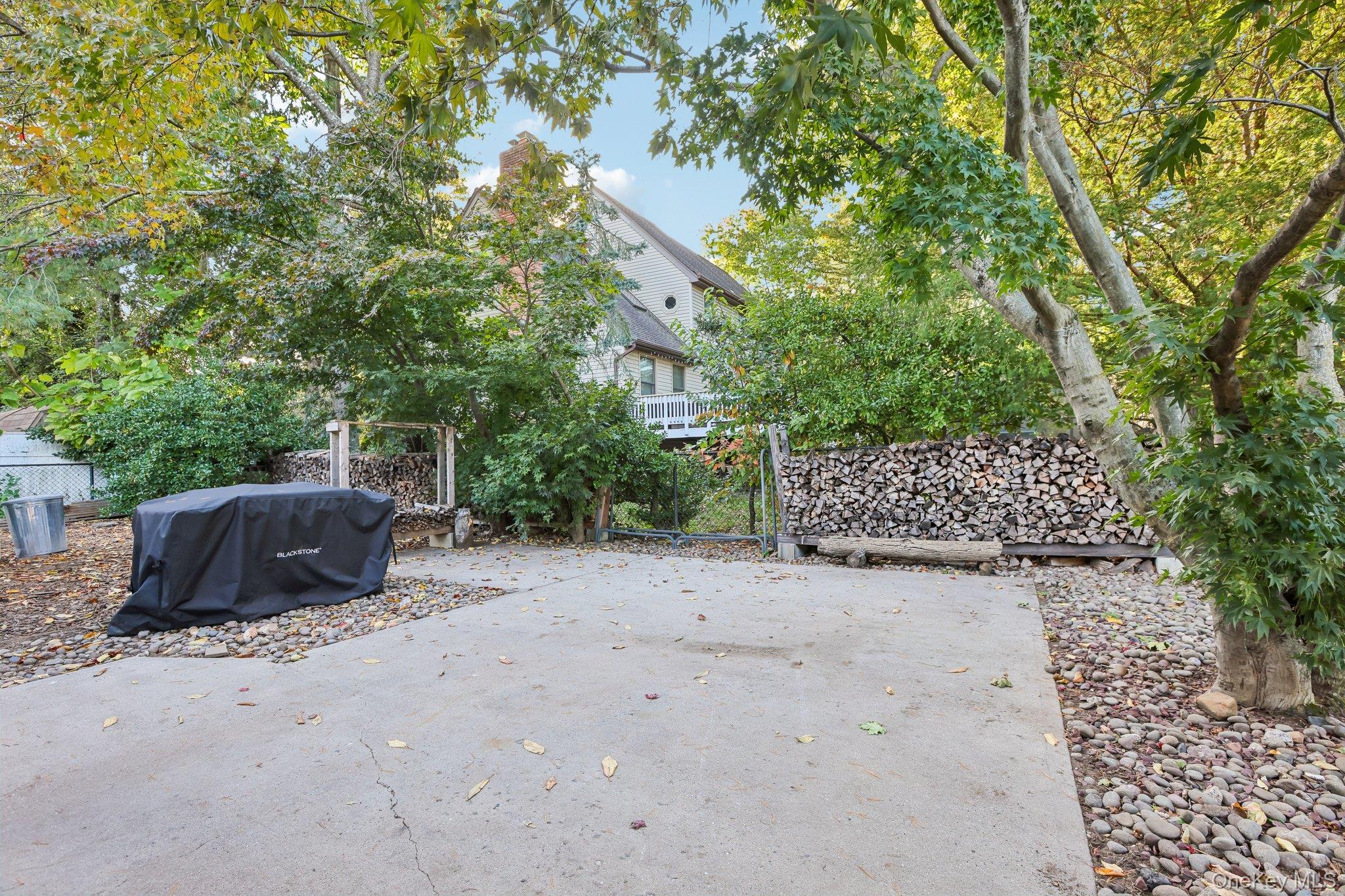 82 Medway Avenue Property Photo 39