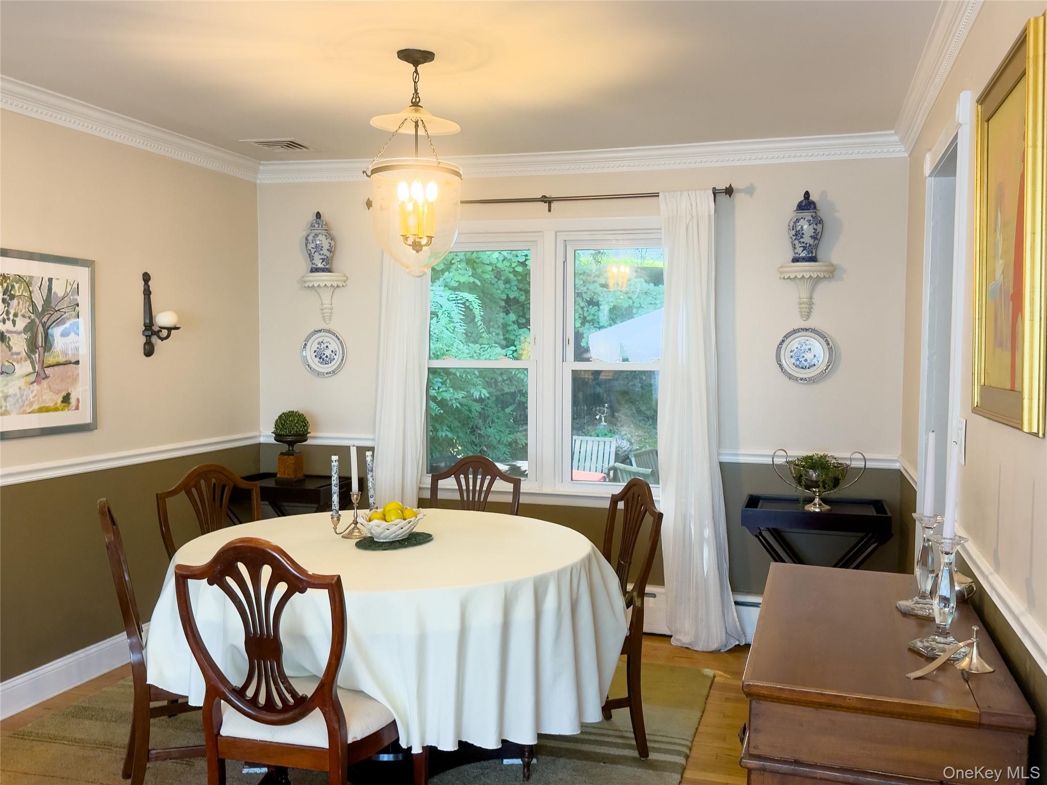 1035 Shore Acres Drive Property Photo 8