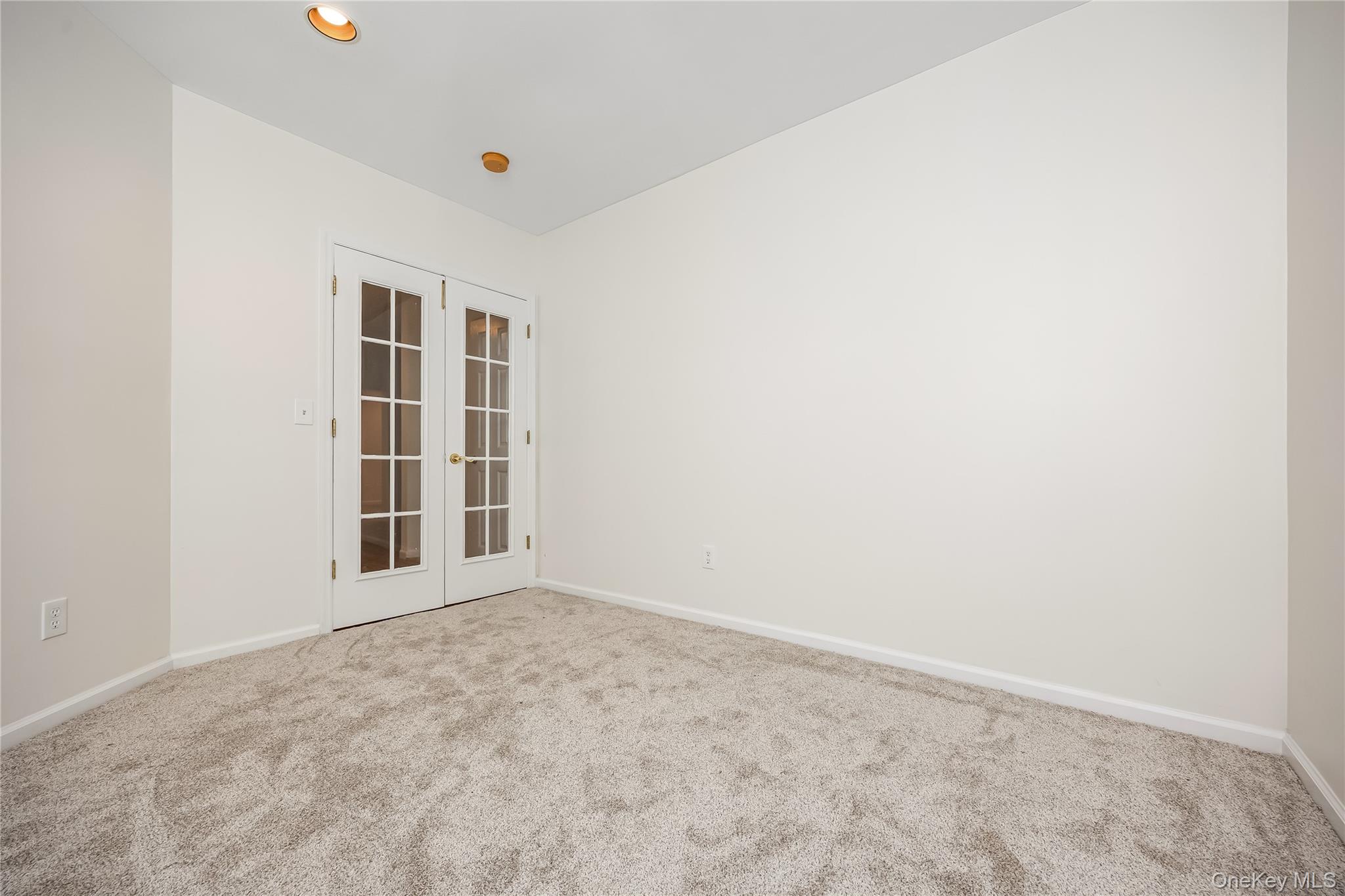 14 Sophia Drive Property Photo 4