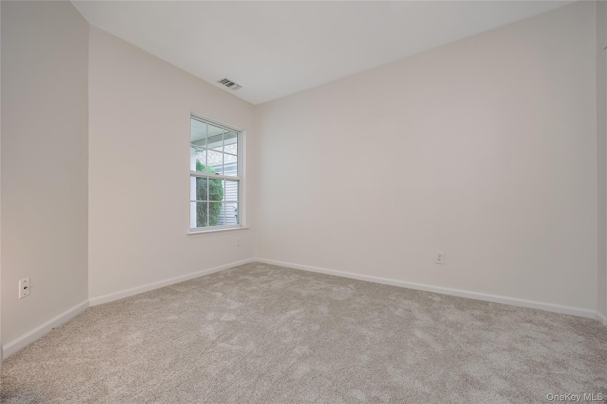 14 Sophia Drive Property Photo 8