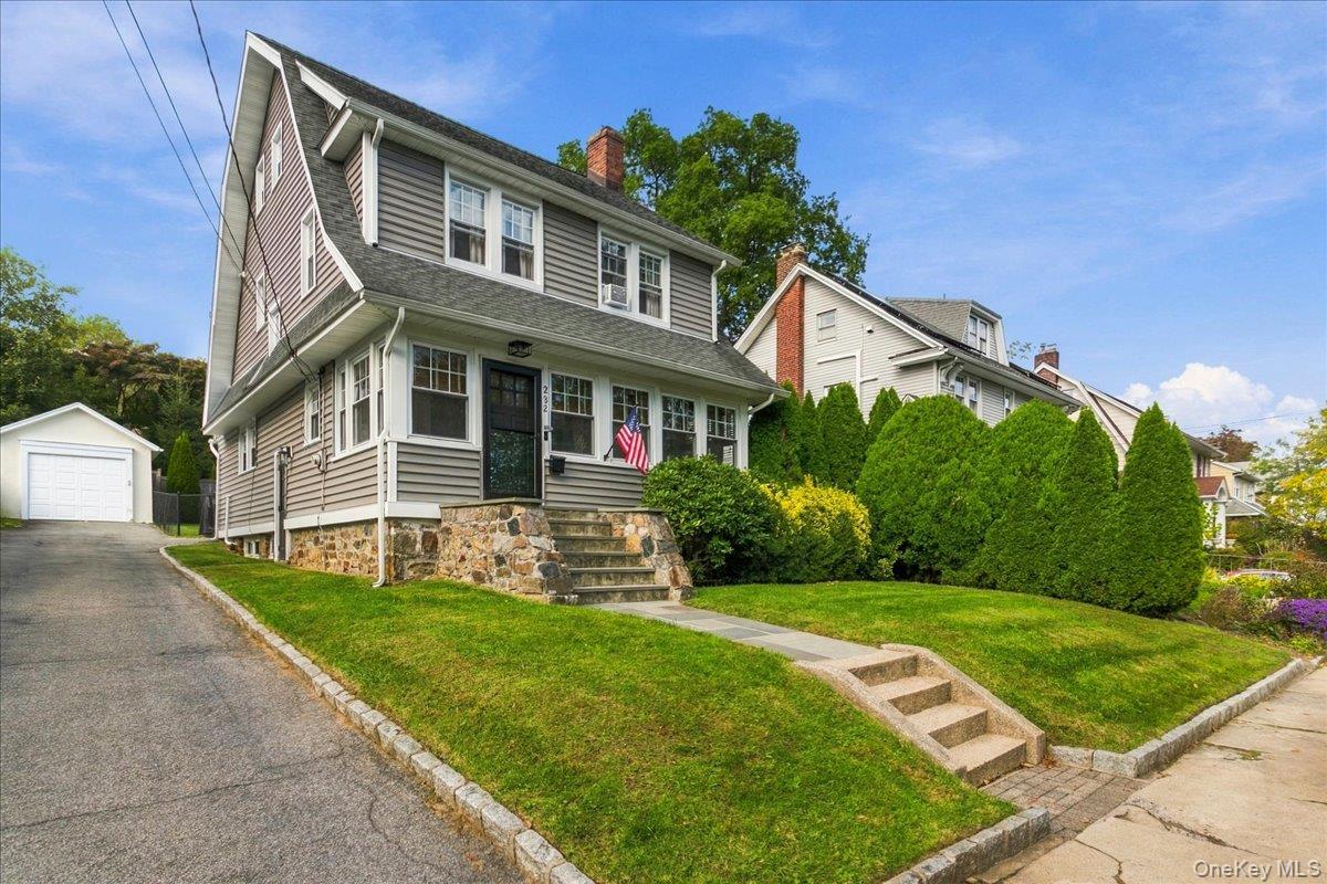 232 Clinton Avenue Property Photo 2