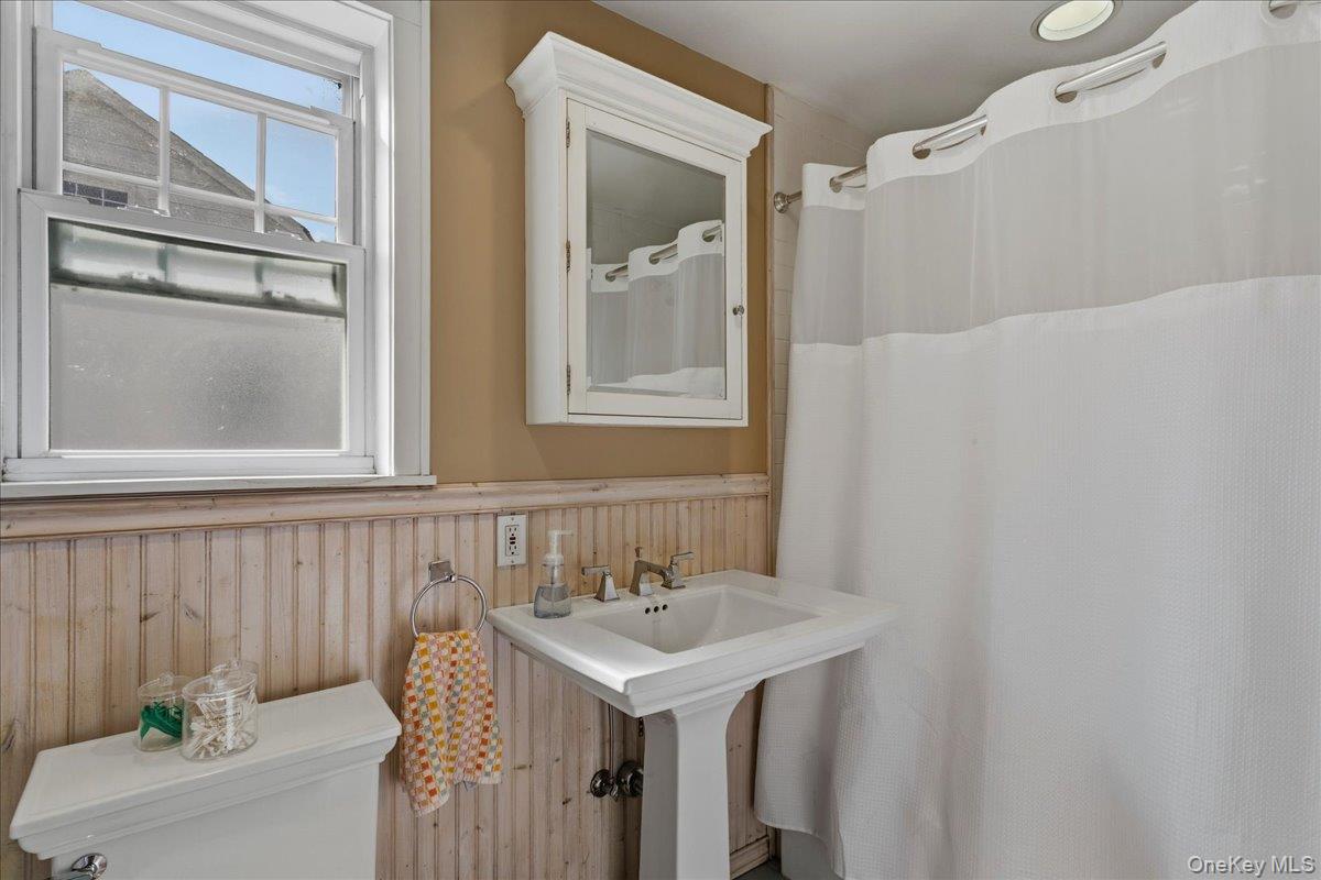 232 Clinton Avenue Property Photo 20