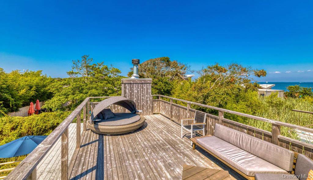 508 Fishermans Path Property Photo 5