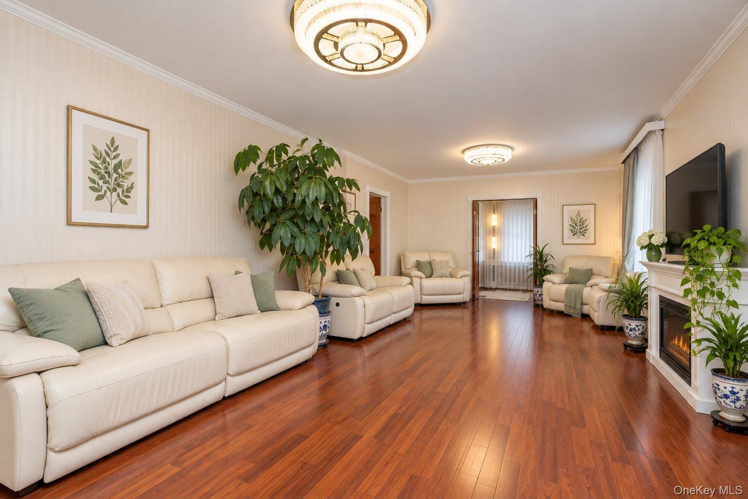 230 Lindenwood Road Property Photo 6