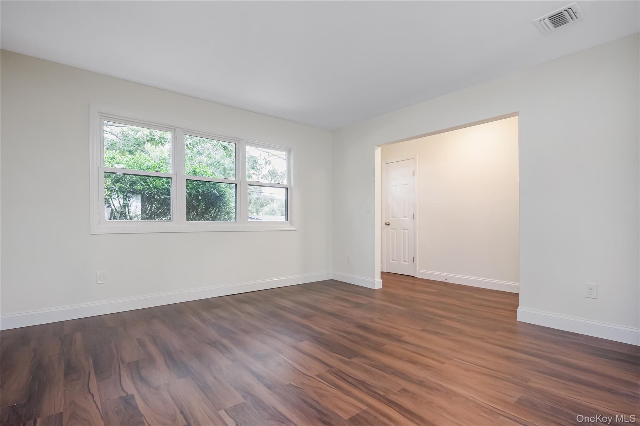 1182 E 3rd Avenue Property Photo 5