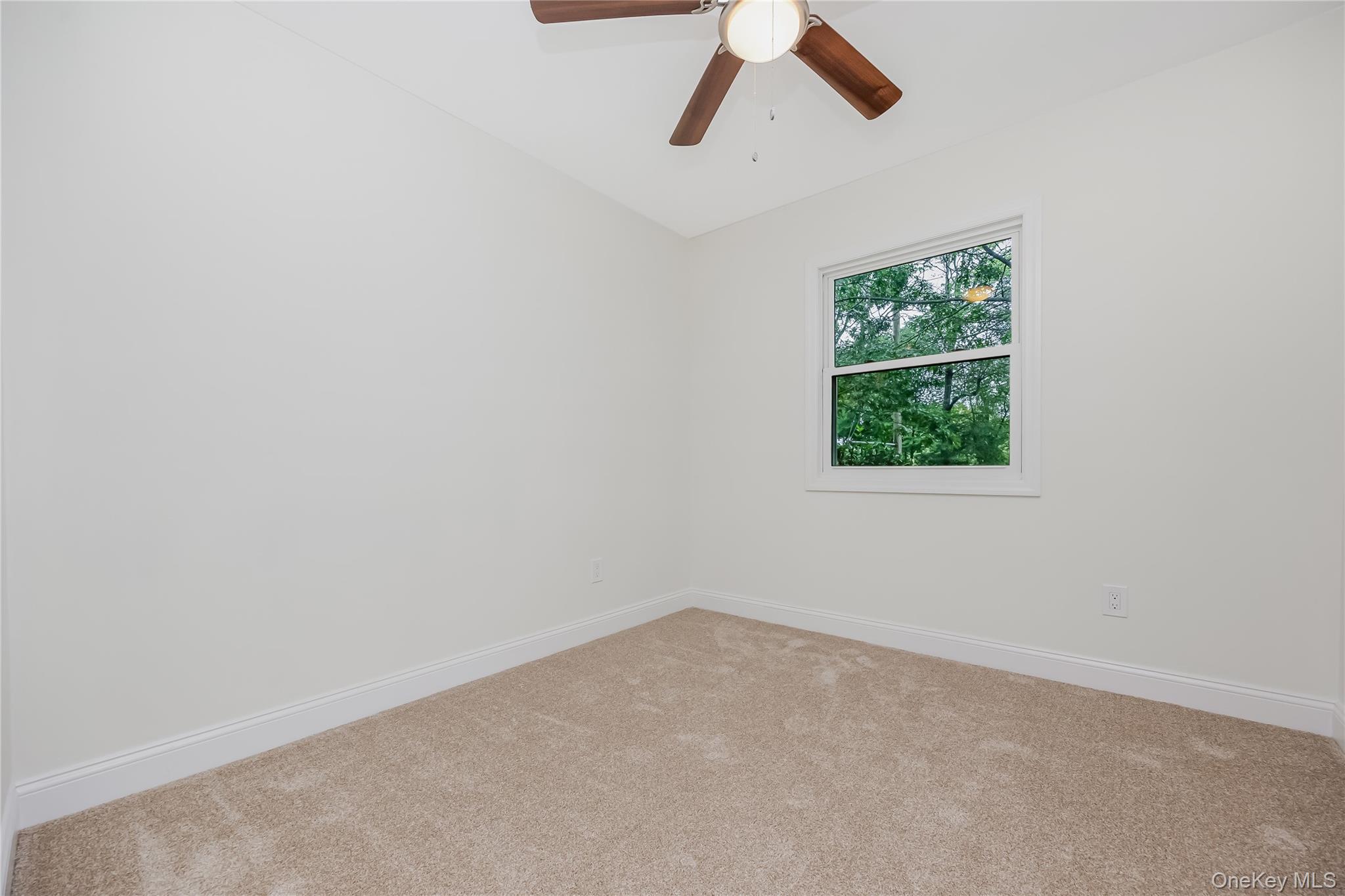1182 E 3rd Avenue Property Photo 18
