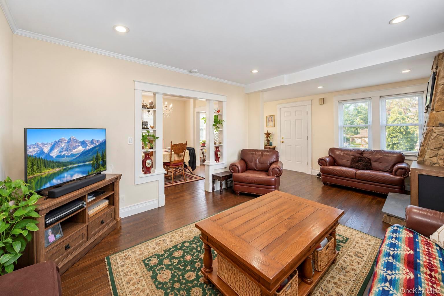 15 Harding Avenue Property Photo 8