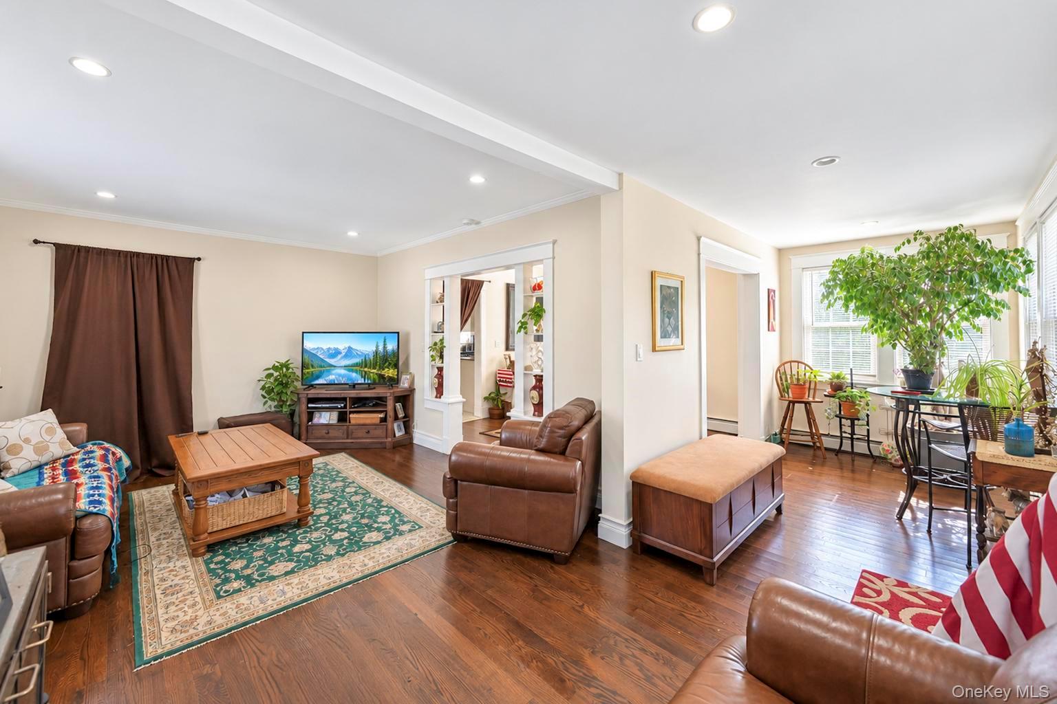 15 Harding Avenue Property Photo 9