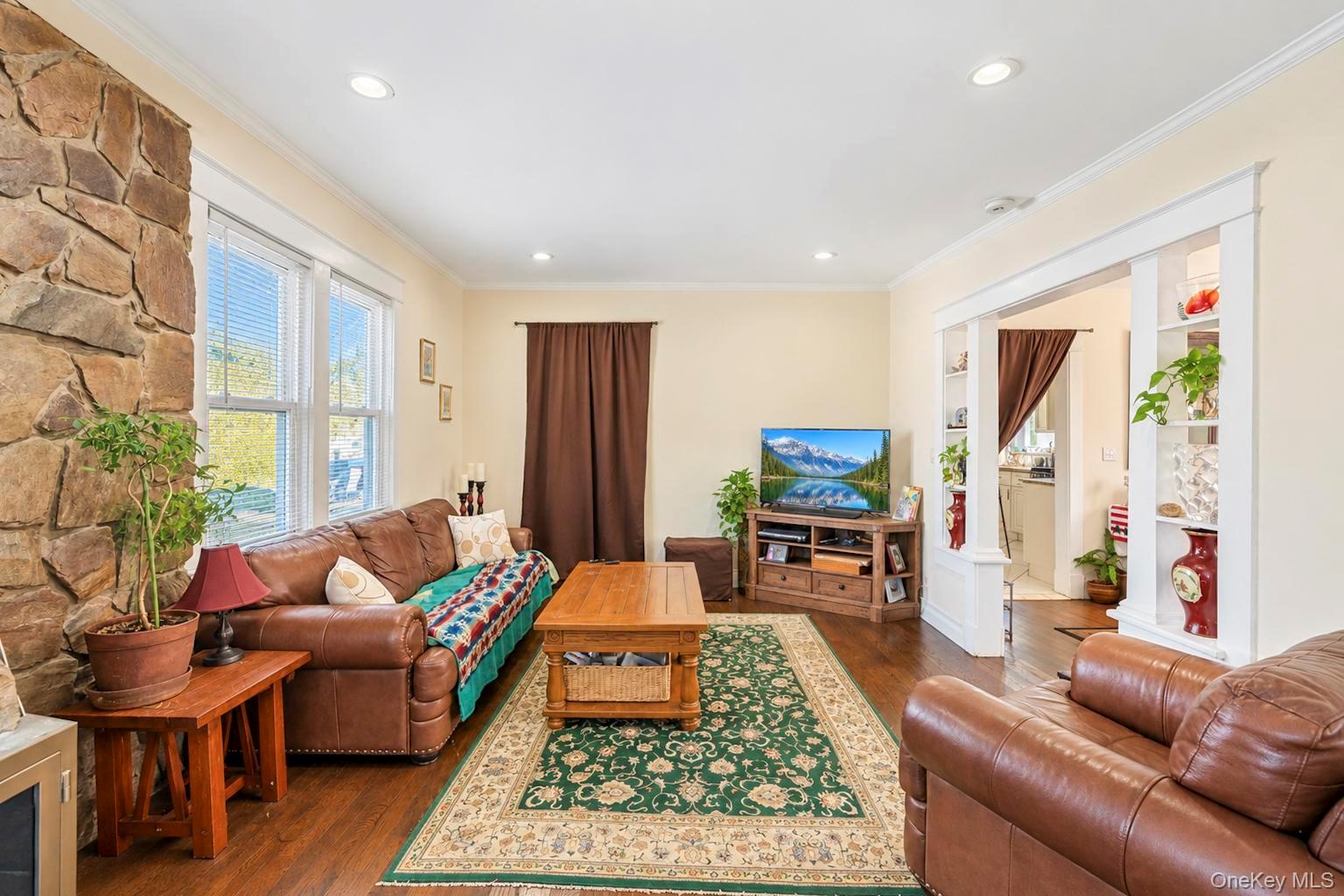 15 Harding Avenue Property Photo 11