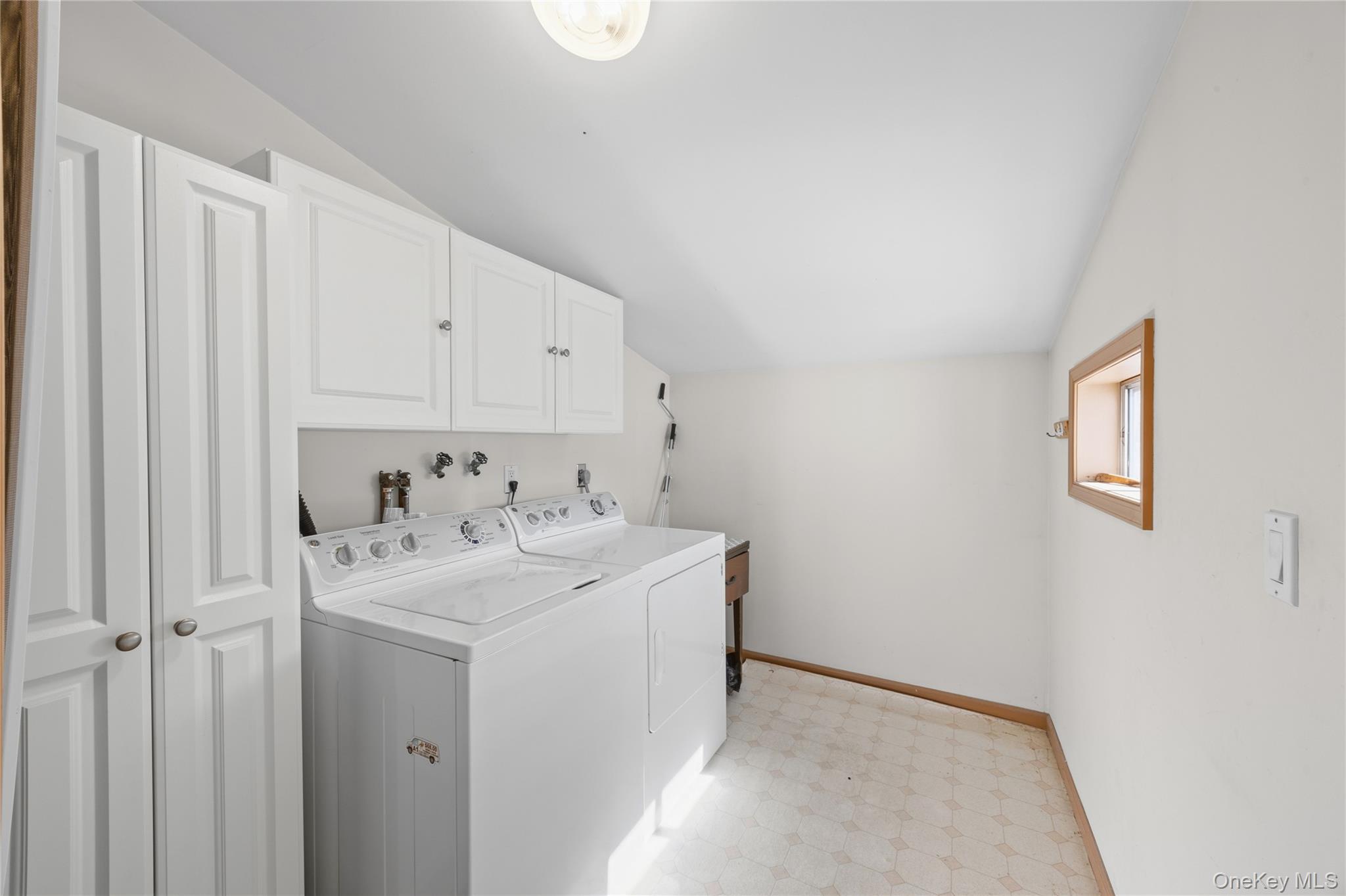 271 Forest Avenue Property Photo 20