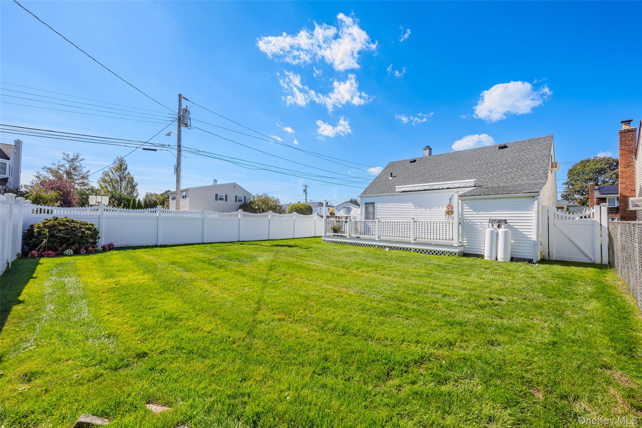 271 Forest Avenue Property Photo 32