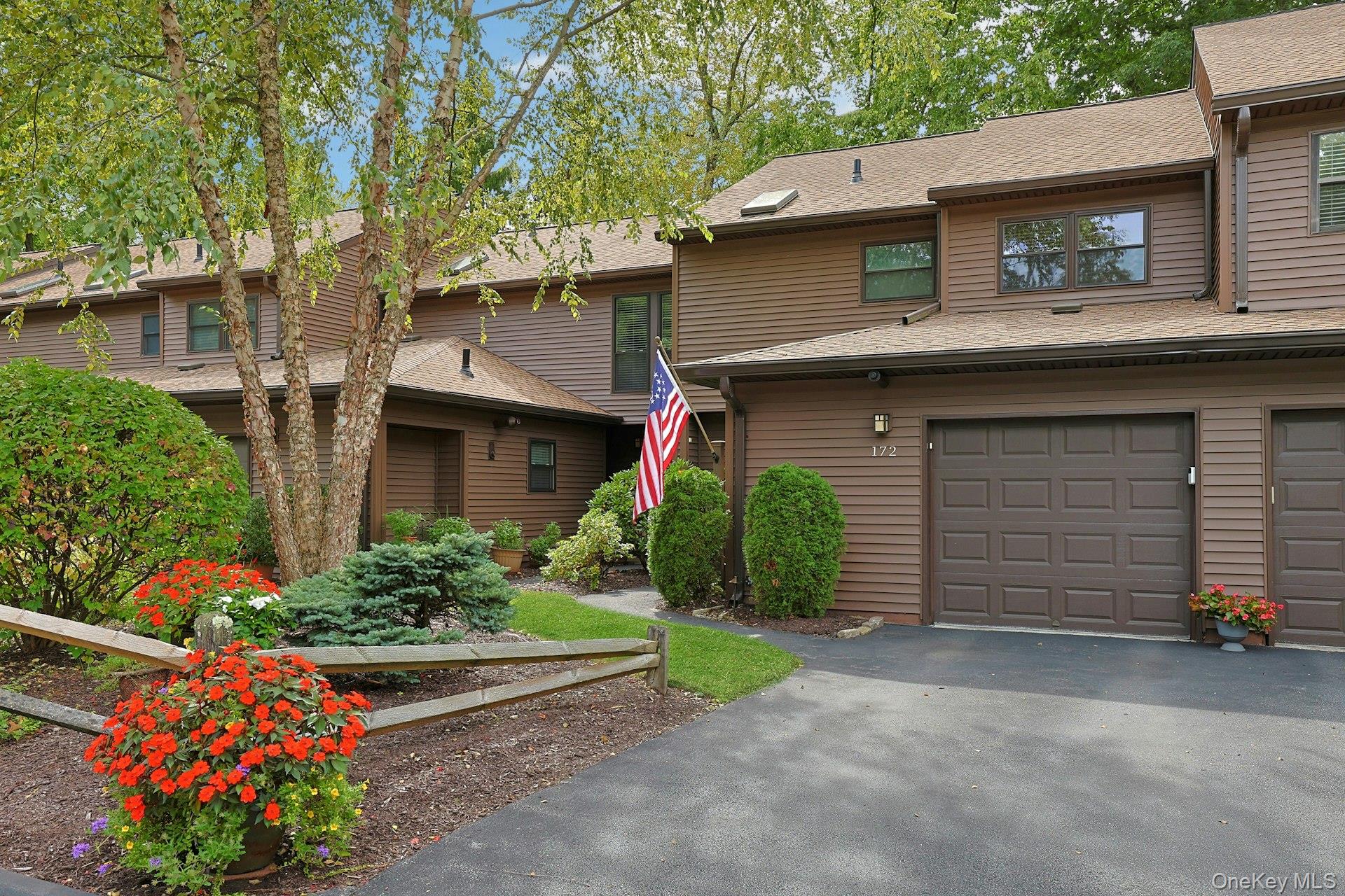 172 Woods Brooke Circle Property Photo 2