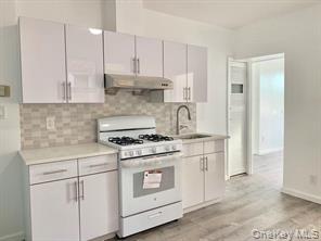 7405 18 Avenue Property Photo 9