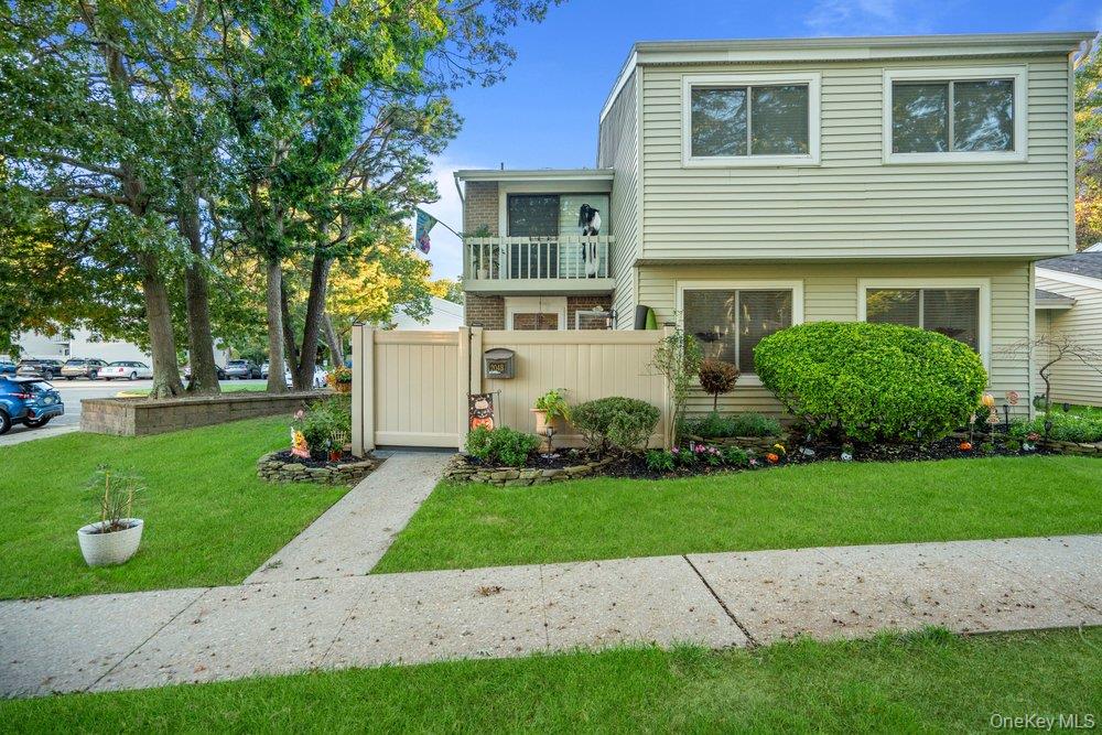 204 Springmeadow Drive B Property Photo 1