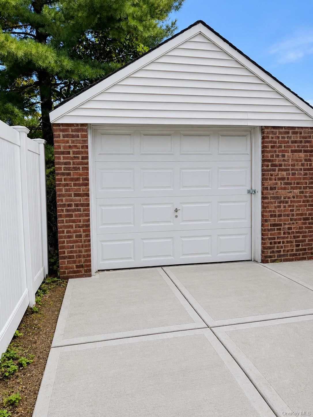 11551 208th Street Property Photo 17