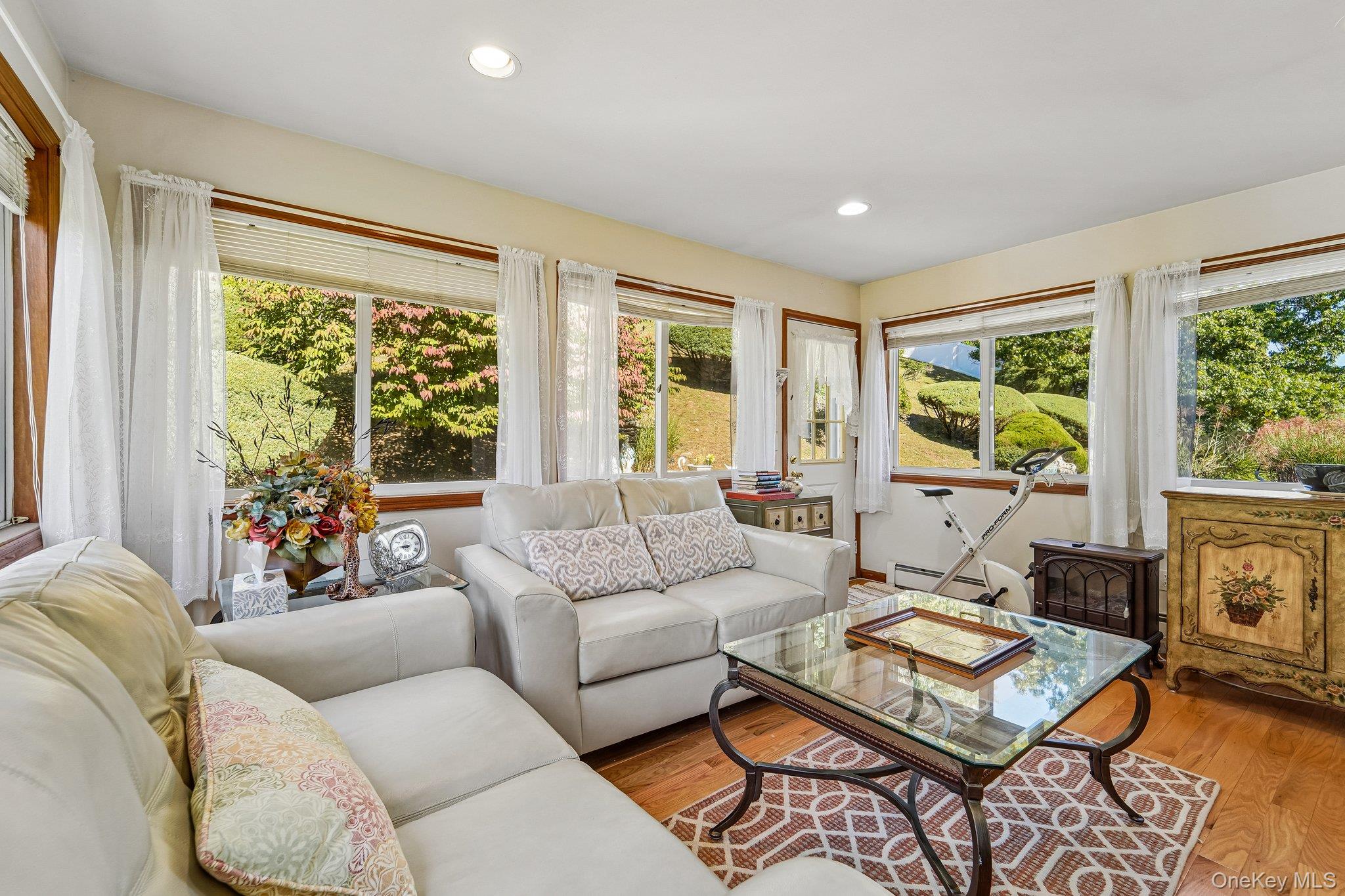 33 John F Kennedy Drive Property Photo 15
