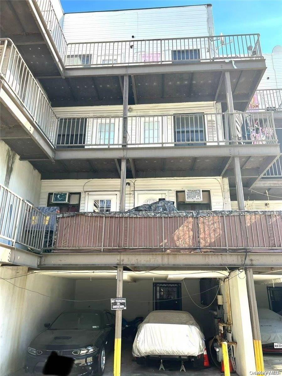 1987 Southern Boulevard Property Photo 2