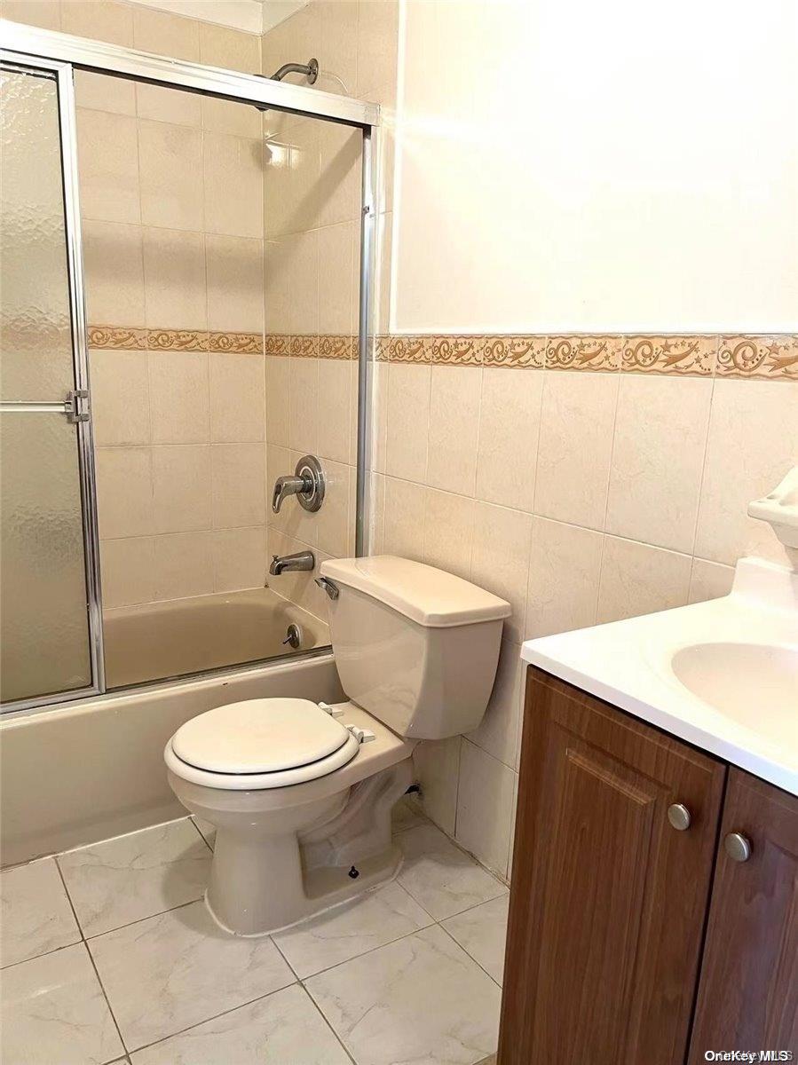 1987 Southern Boulevard Property Photo 6