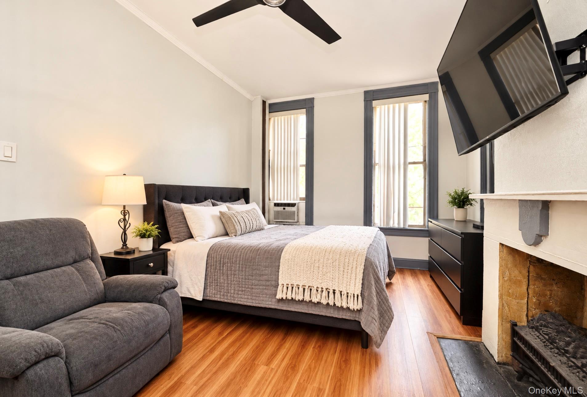 107 Moffat Street Property Photo 8