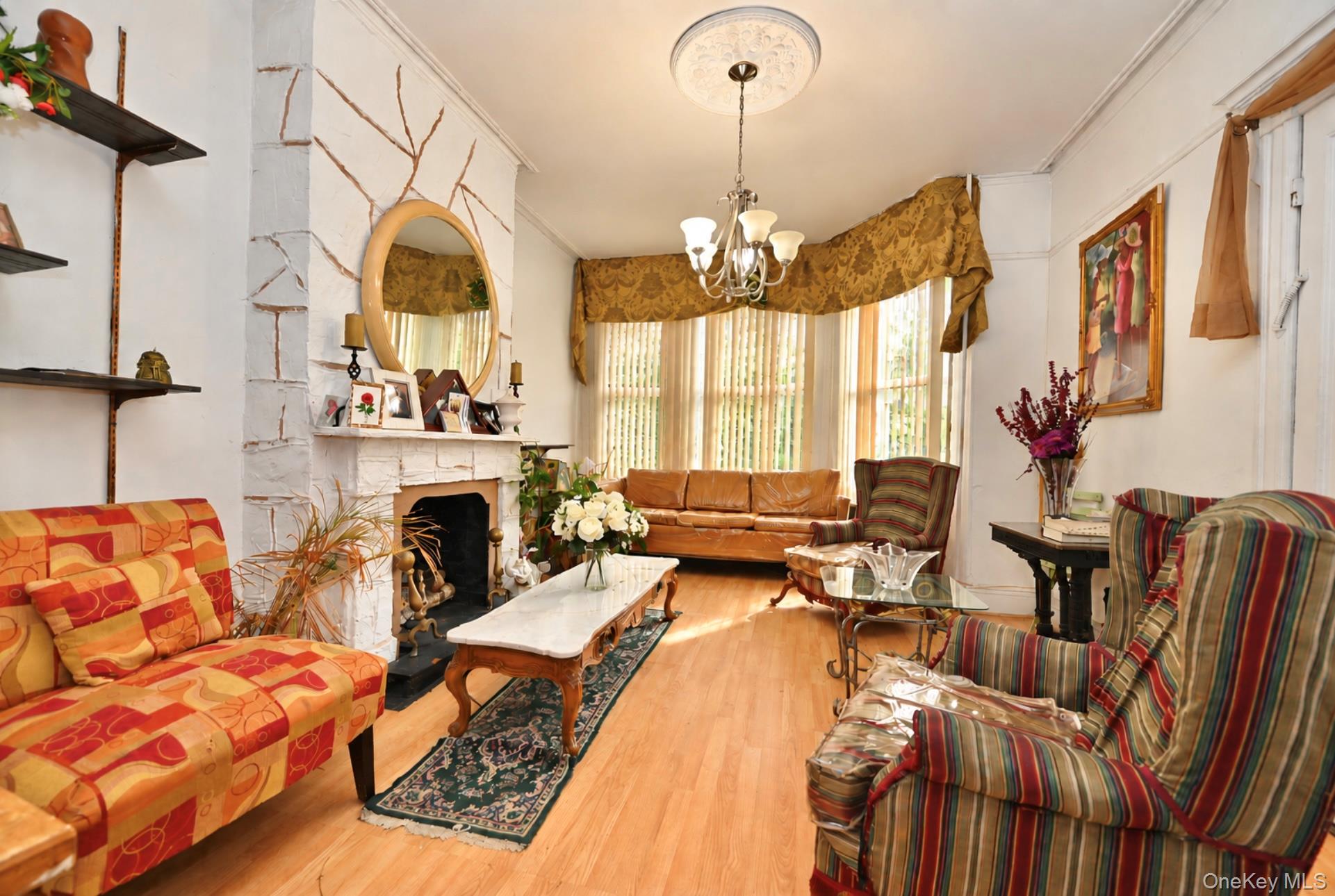 107 Moffat Street Property Photo 16