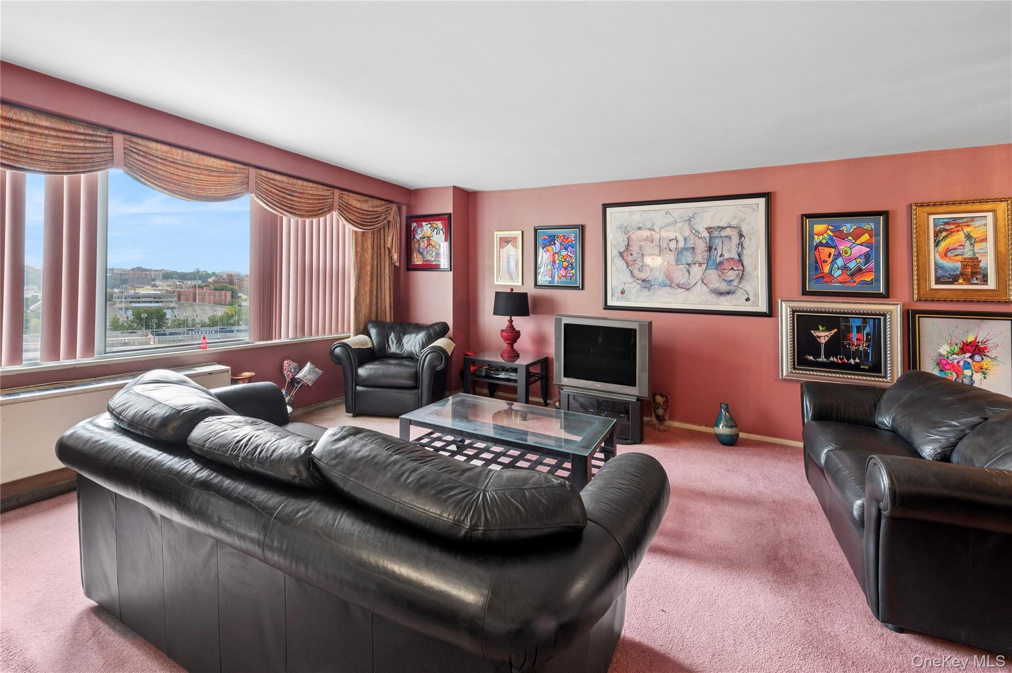 2500 Johnson Avenue 7g Property Photo 3