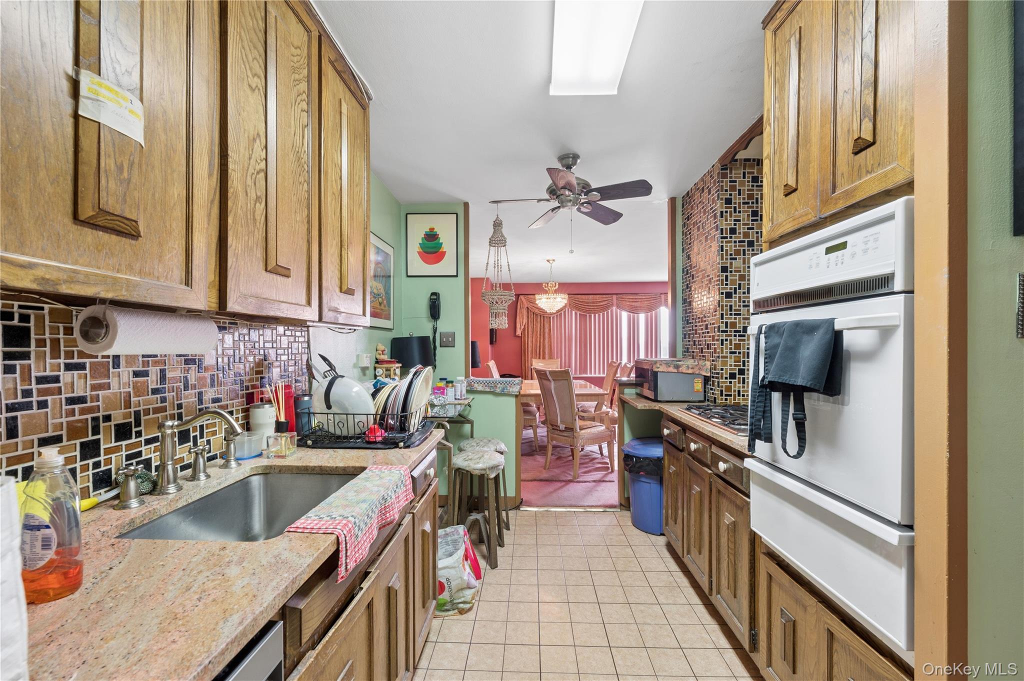 2500 Johnson Avenue 7g Property Photo 4