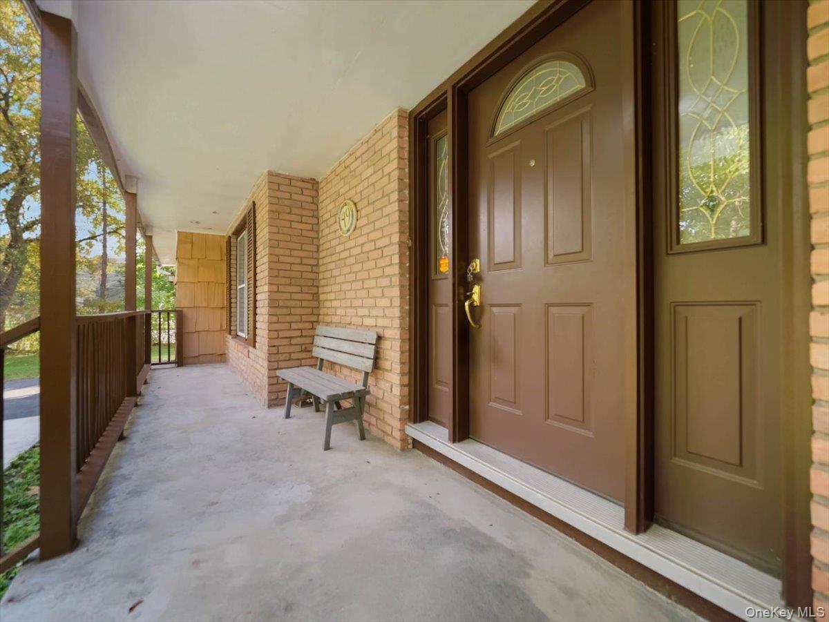 49 Pilgrim Lane Property Photo 4