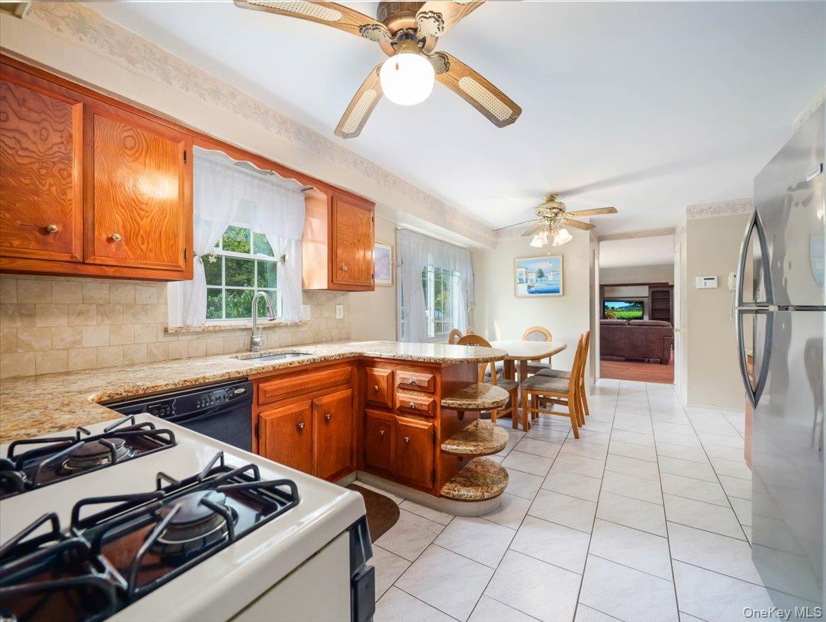 49 Pilgrim Lane Property Photo 14