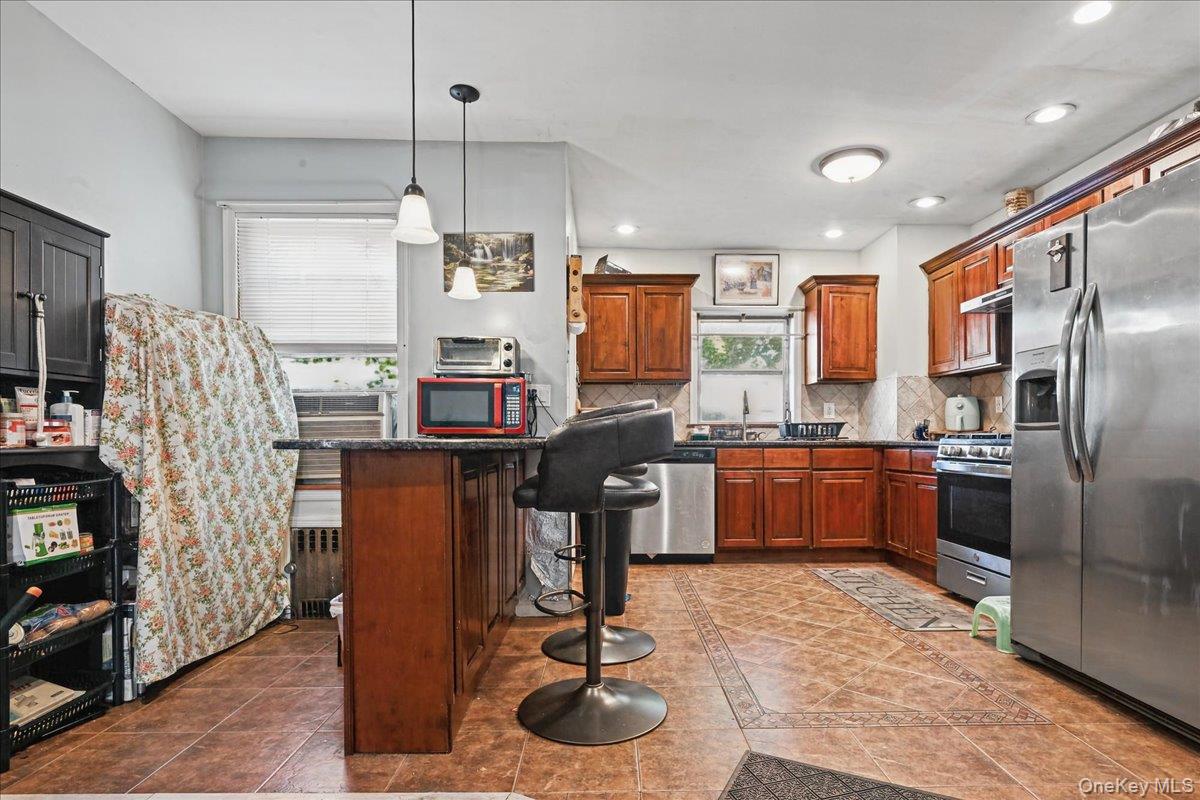 11507 103rd Avenue Property Photo 9
