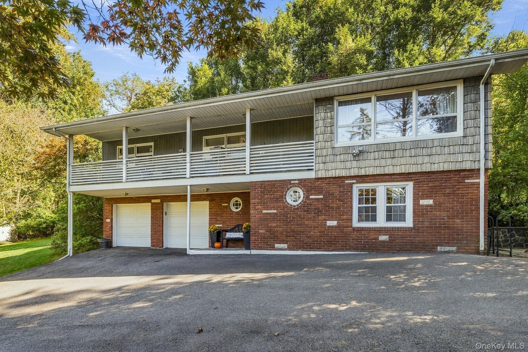 33 Virginia Lane Property Photo 1