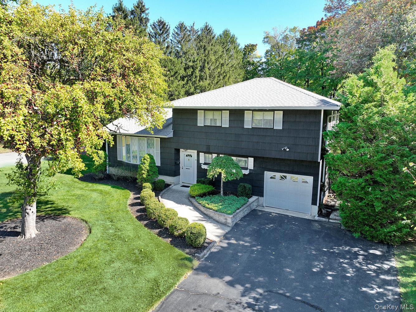 34 Radcliff Drive Property Photo 2