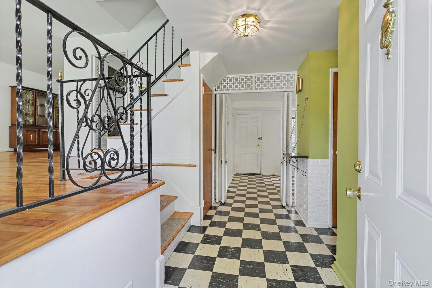 34 Radcliff Drive Property Photo 5