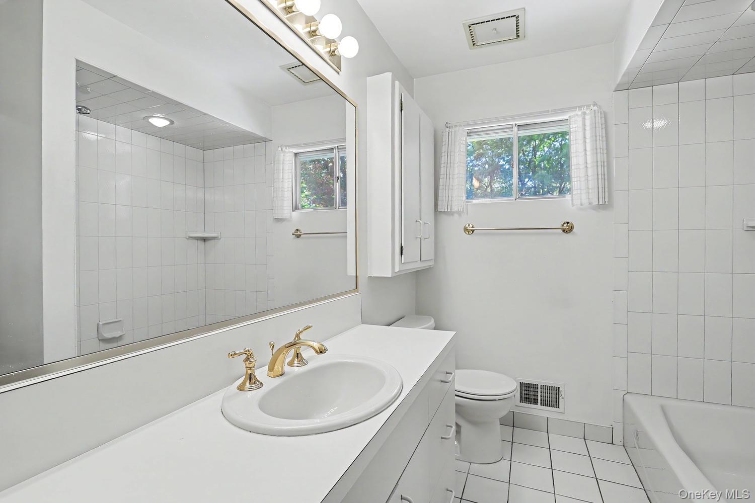 34 Radcliff Drive Property Photo 23