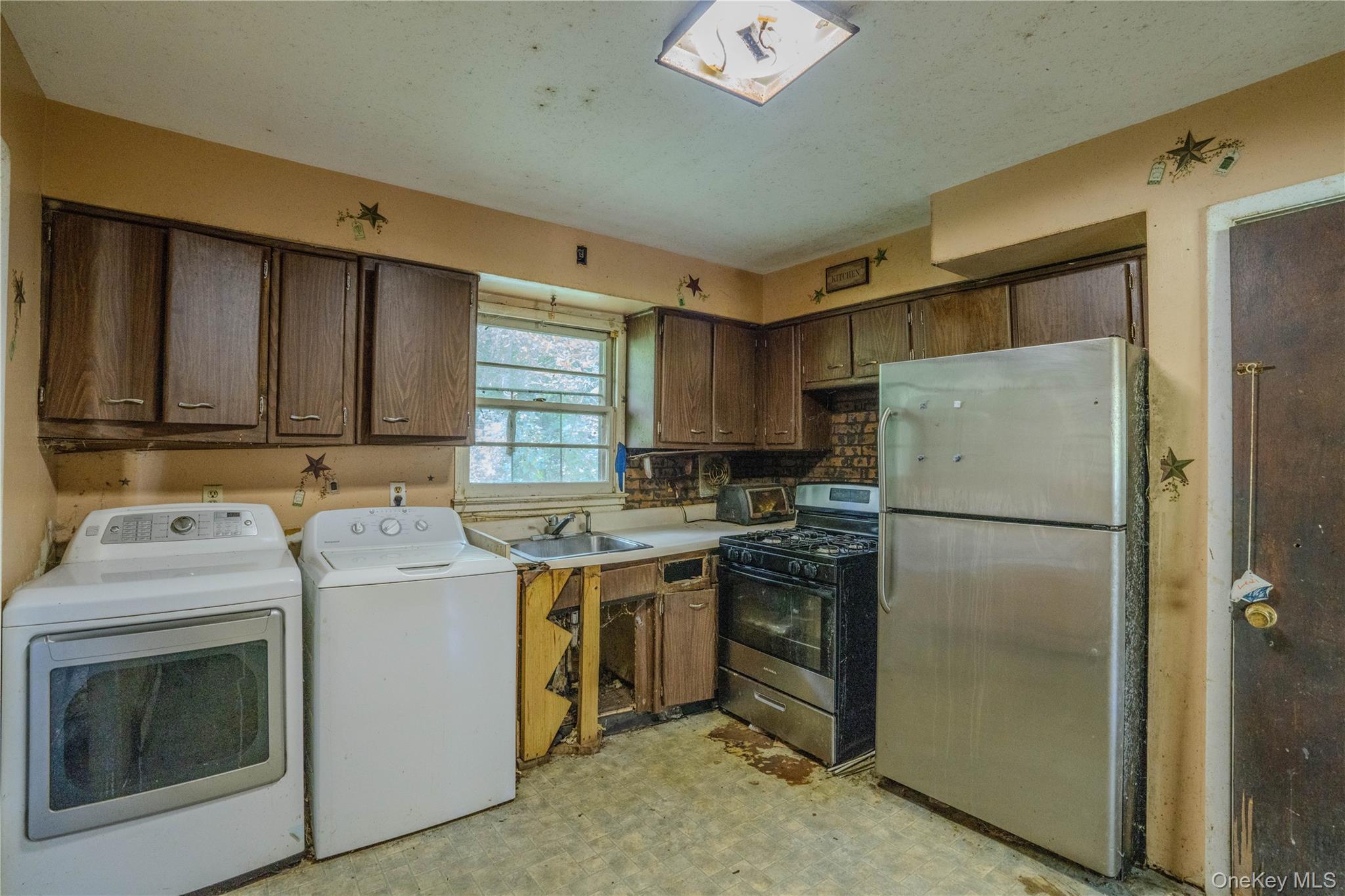 11 Stanley Drive Property Photo 10
