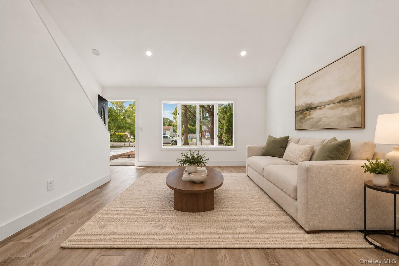 34 Pinelawn Avenue Property Photo 12