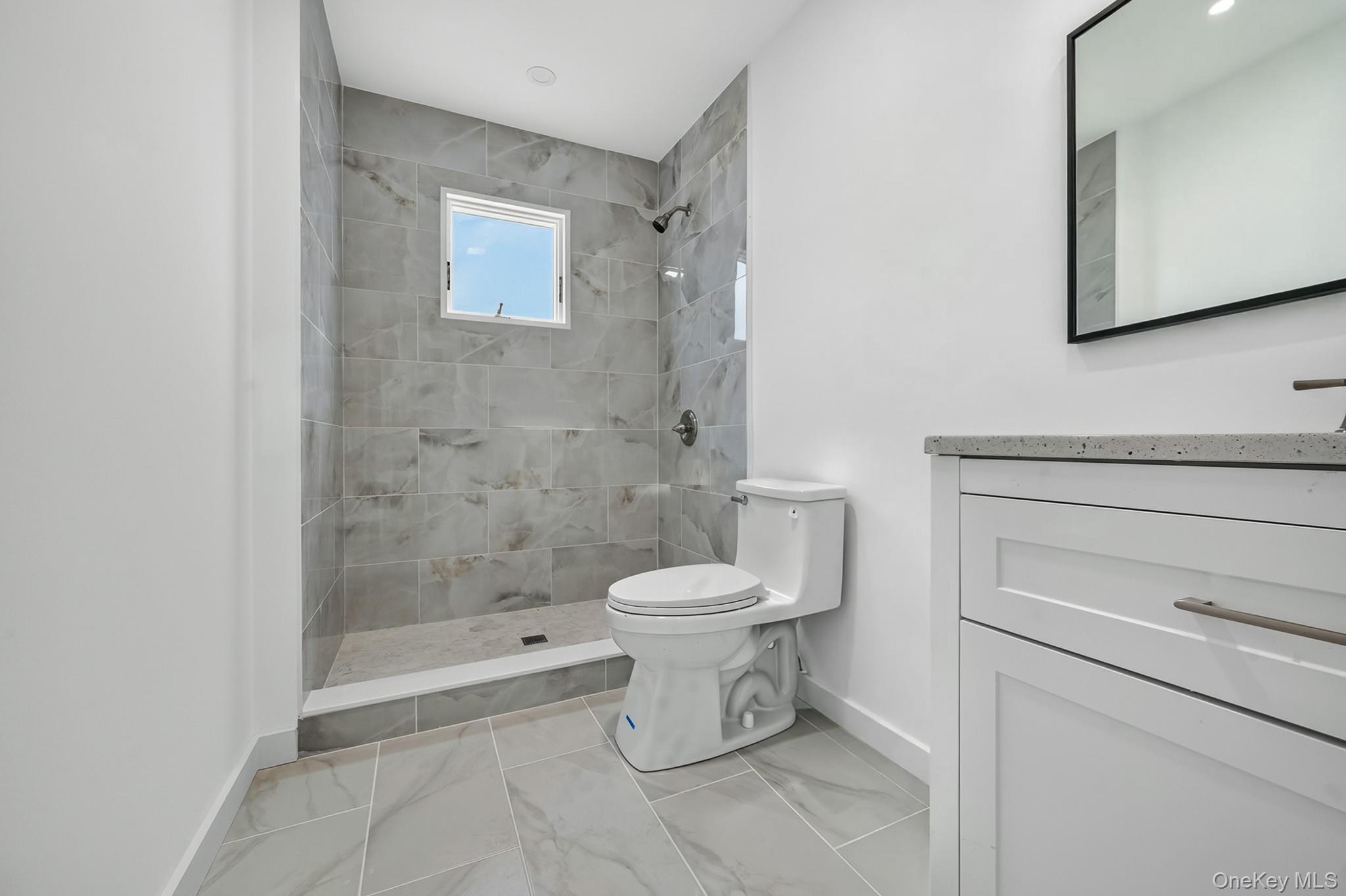 34 Pinelawn Avenue Property Photo 21