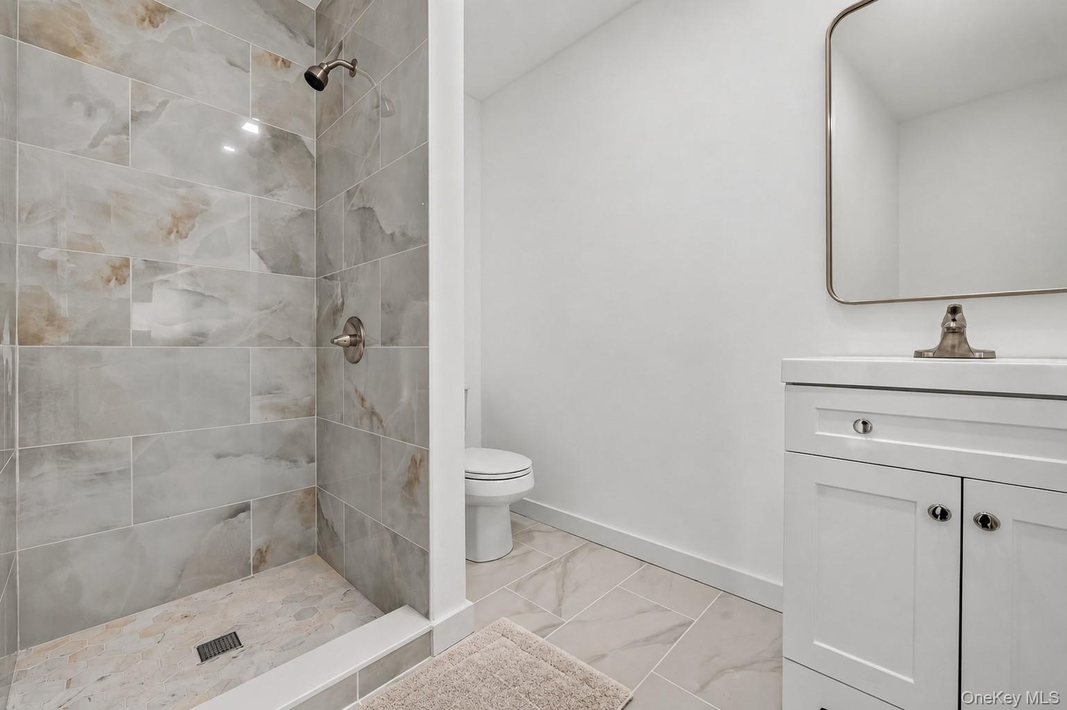 34 Pinelawn Avenue Property Photo 33
