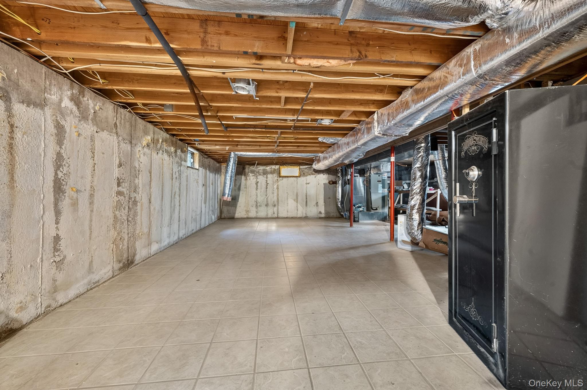 34 Pinelawn Avenue Property Photo 41